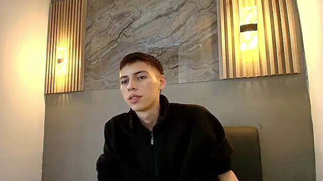 KENNY HANK online show from April 18, 3:54 am