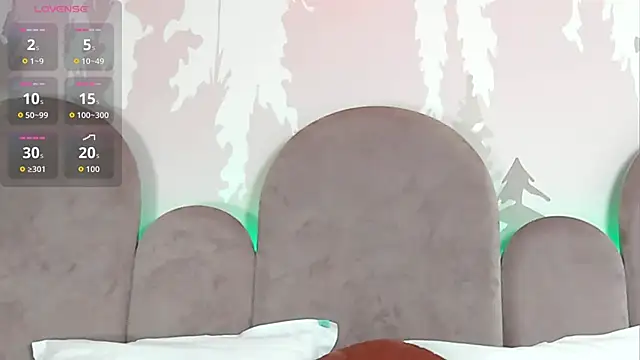 NolaDonovan online show from April 16, 6:09 pm