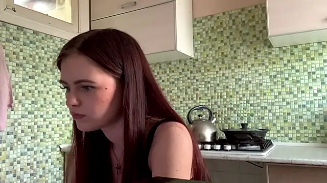 KikiAmino online show from April 14, 3:07 pm