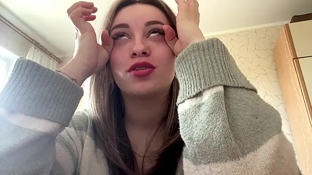 SpringSummers online show from April 10, 8:08 am