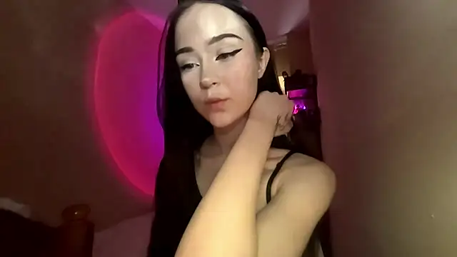 Adeline star online show from April 22, 10:17 am