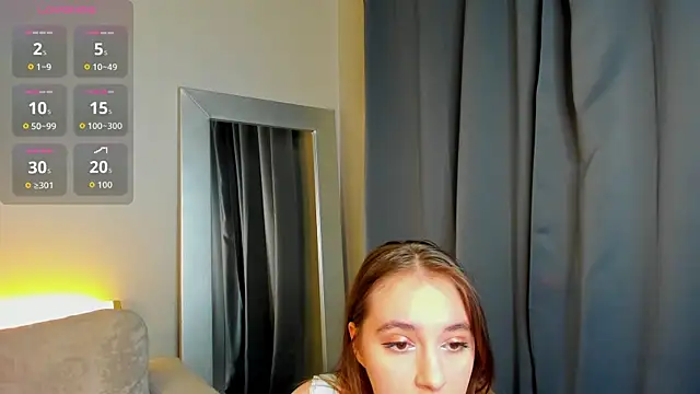 Amy-Desiree online show from April 7, 1:06 am