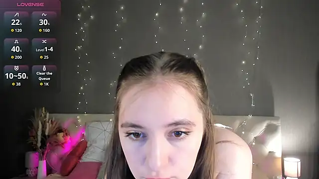 Amy-Desiree online show from April 13, 1:00 am