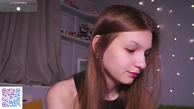 OpsieBoobsie online show from April 10, 3:45 am