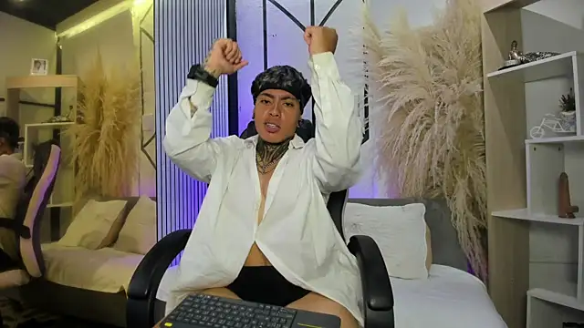 CasperMilers online show from April 10, 12:21 pm