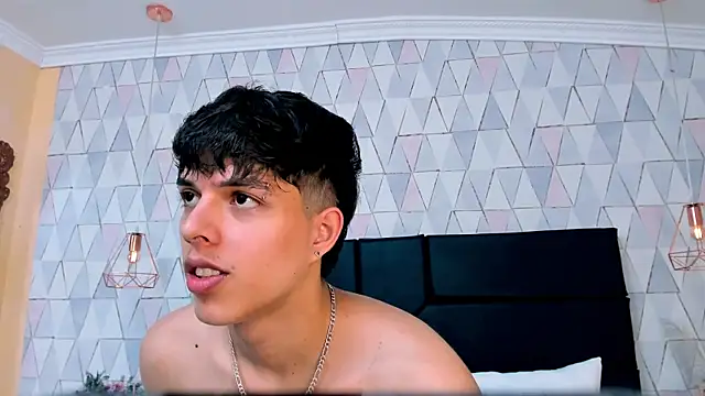 DamiaanXx online show from April 14, 12:22 pm