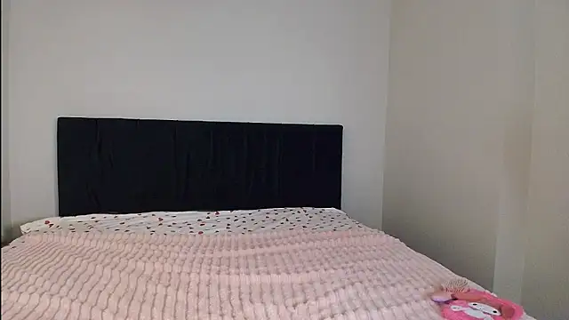 sayanim0 online show from April 15, 1:18 pm