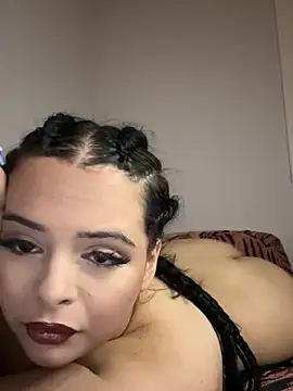 MiaKittyx0 online show from July 18, 11:08 pm