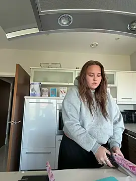 Hollpopss online show from April 23, 11:53 am