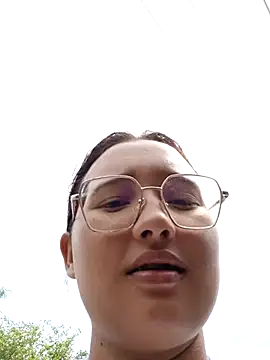 naughty girl hot  online show from April 7, 3:01 pm