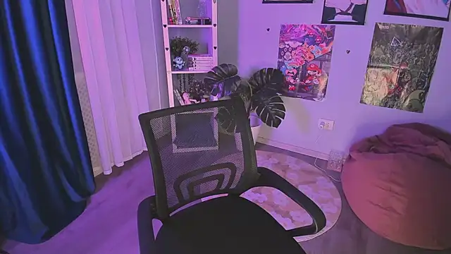 museofmind online show from April 15, 7:58 pm