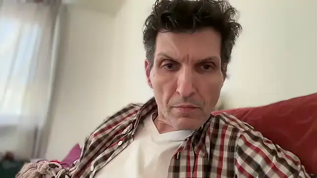 Dermart online show from April 7, 1:33 pm