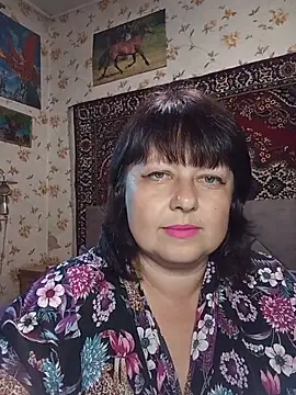 AuroKaria online show from May 31, 2:35 pm
