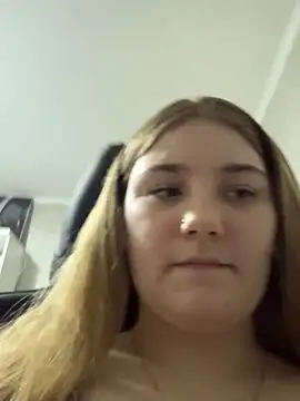 Flowers454 online show from April 10, 1:00 am