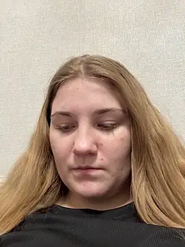 Flowers454 online show from April 13, 5:29 pm