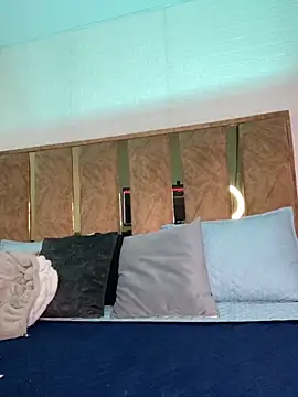 megan pink17 online show from April 11, 3:11 am