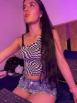 megan pink17 online show from April 12, 3:33 am