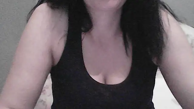 sara 41 online show from April 16, 9:39 pm