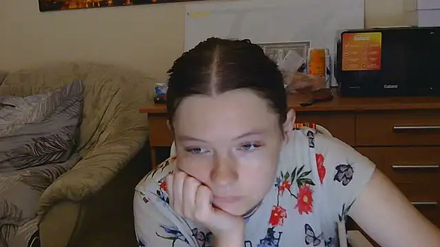 Snapshot of JessicaHolland1 chatting on July 10, 5:48 pm JessicaHolland1 online show from July 10, 5:48 pm