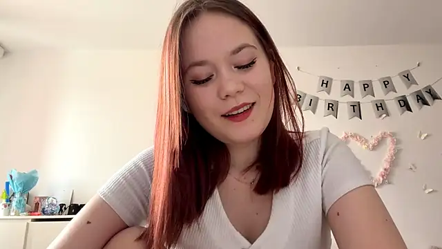 BernieceFender online show from April 7, 8:59 am