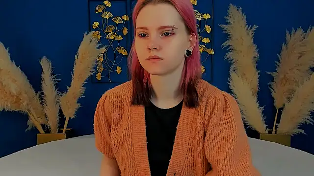 Lina Veyra online show from April 25, 11:13 am