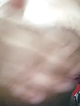 lauanny244 online show from April 14, 9:10 pm