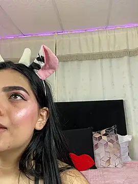 molly bick online show from April 17, 3:15 pm