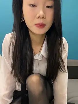 ZHJKS9988 online show from April 8, 2:22 am