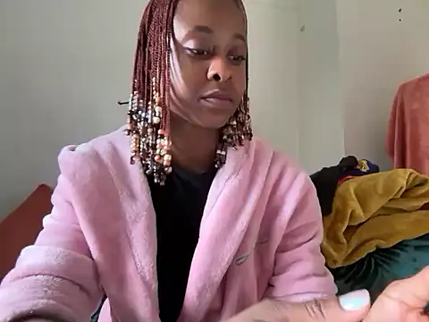 d7310d5 online show from April 9, 6:02 pm