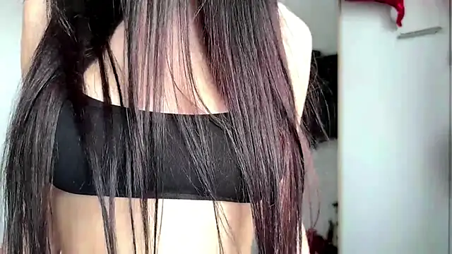 PalmiraJaussen online show from April 14, 10:21 am