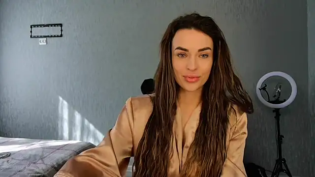 Kira  love1 online show from April 13, 7:14 am