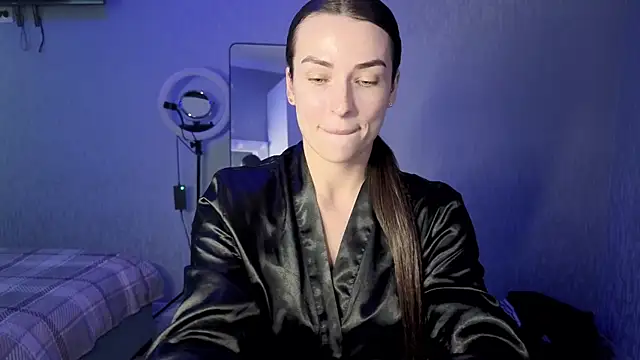 Snapshot of Kira__love1 chatting on June 9, 12:06 pm Kira love1 online show from June 9, 12:06 pm