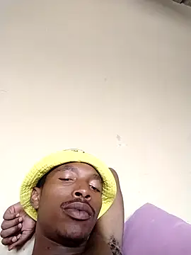 alphamale25 online show from April 7, 10:48 am