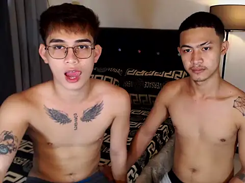 Xasianhotguy online show from April 6, 7:53 am