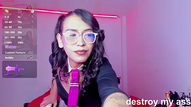 Snapshot of kattia_deluchixxx chatting on June 2, 11:29 pm kattia deluchixxx online show from June 2, 11:29 pm