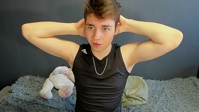 zeriax online show from April 14, 1:55 am