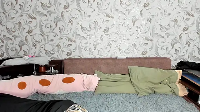 zeriax online show from May 31, 2:42 am