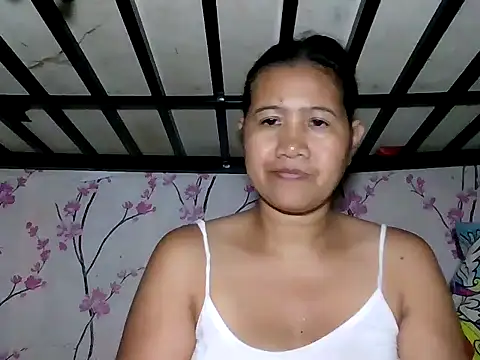  SweetSmile online show from April 13, 9:04 am