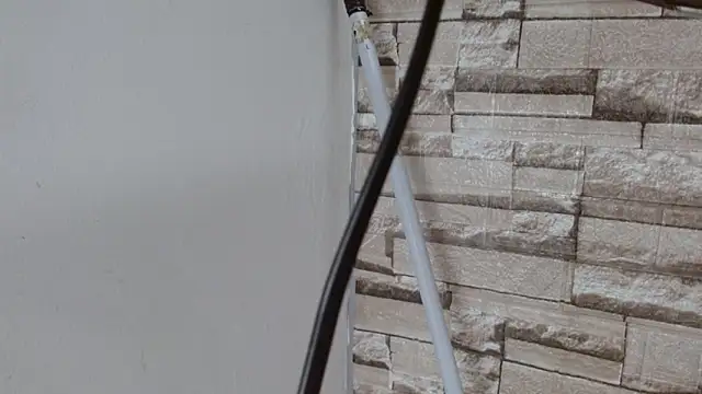 moxie monclair online show from April 10, 12:10 pm