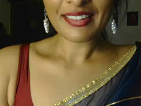 Sexy-Aishu online show from April 15, 6:15 pm