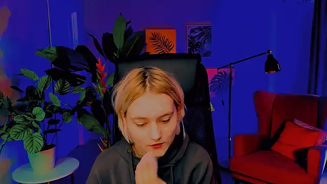 MicheleMarsh online show from April 17, 11:24 am