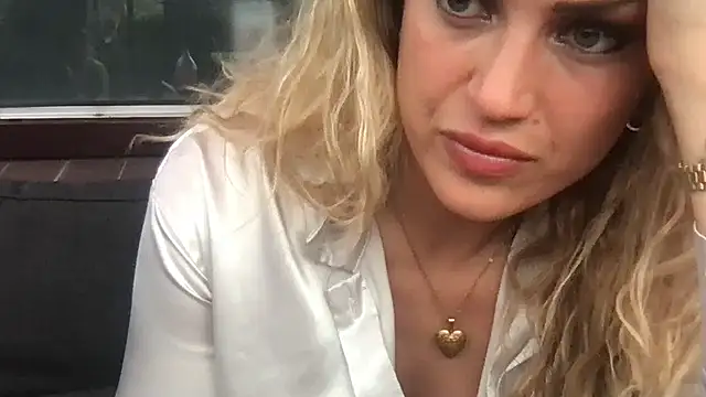 BlondSeduction online show from April 9, 5:07 pm