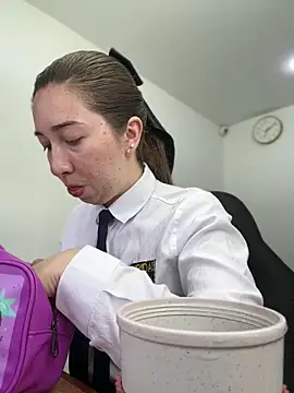 suzy-111 online show from April 10, 12:10 pm