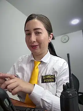 suzy-111 online show from April 15, 12:23 pm