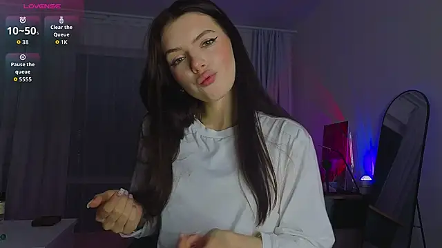 Snapshot of lillly_meow_ chatting on May 28, 8:39 pm lillly meow online show from May 28, 8:39 pm