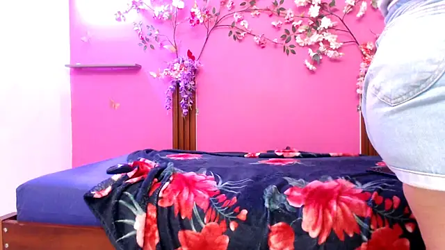 starfishanal21 online show from April 13, 8:25 pm