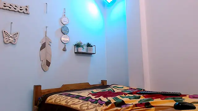 Snapshot of starfishanal21 chatting on July 18, 8:12 pm starfishanal21 online show from July 18, 8:12 pm