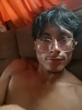 cachero0224 online show from April 8, 10:54 pm