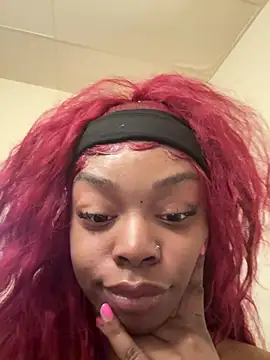 MimiMocha online show from April 5, 9:45 pm