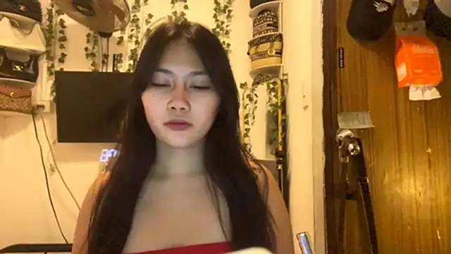 GlindaDejardin online show from April 7, 6:30 pm